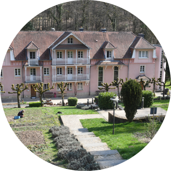 Personnes occupées dans le cadre de l'activité jardinage et bois